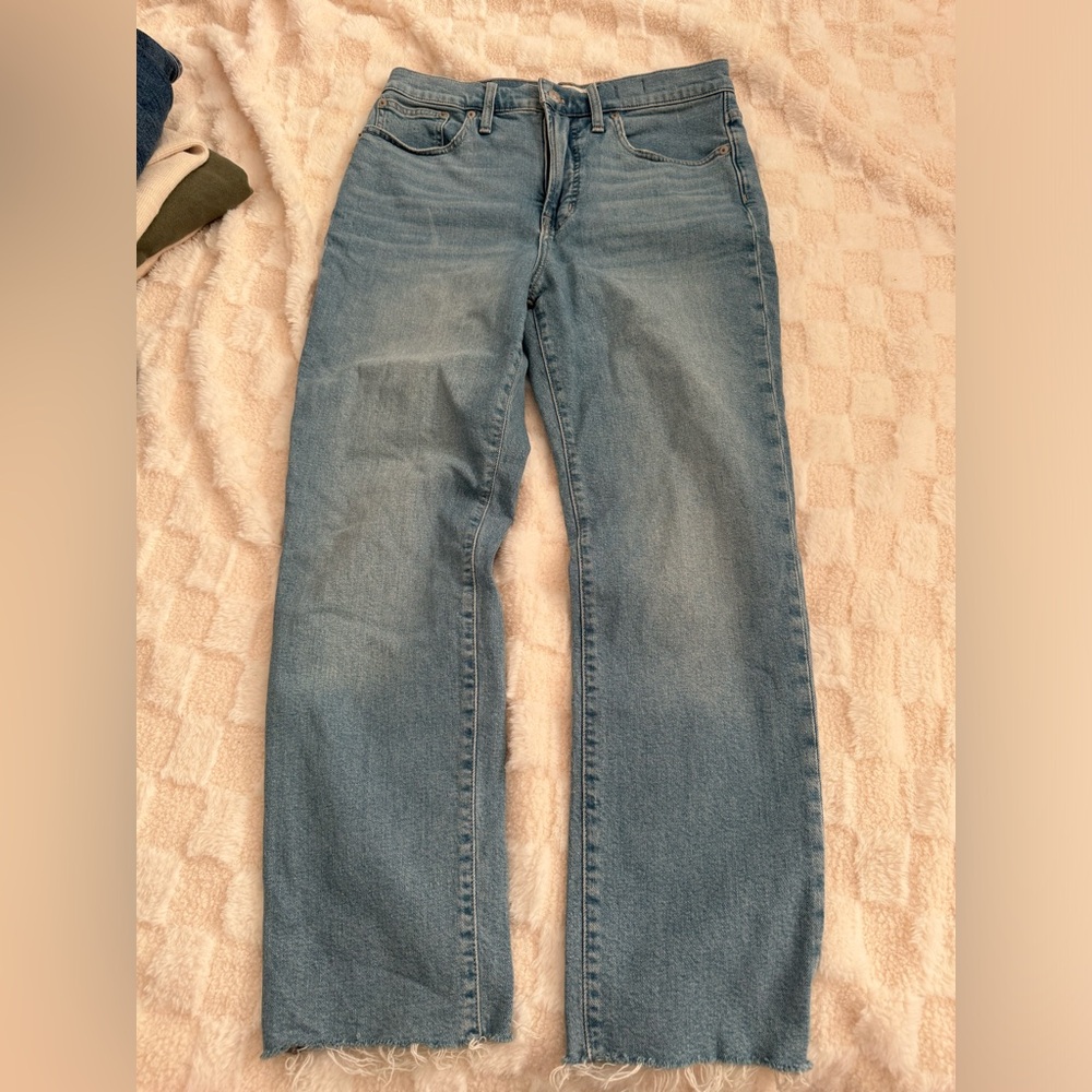 Madewell Perfect Vintage Jean. Like new. Size 29.